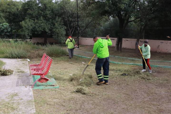 Saltillo refuerza limpieza en vialidades y parques para prevenir riesgos sanitarios