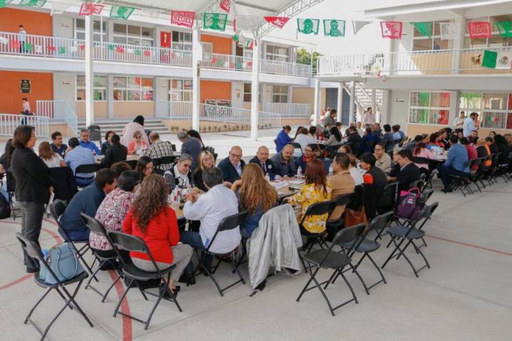 Docentes, familias y estudiantes construyen propuestas para la educación en Hidalgo