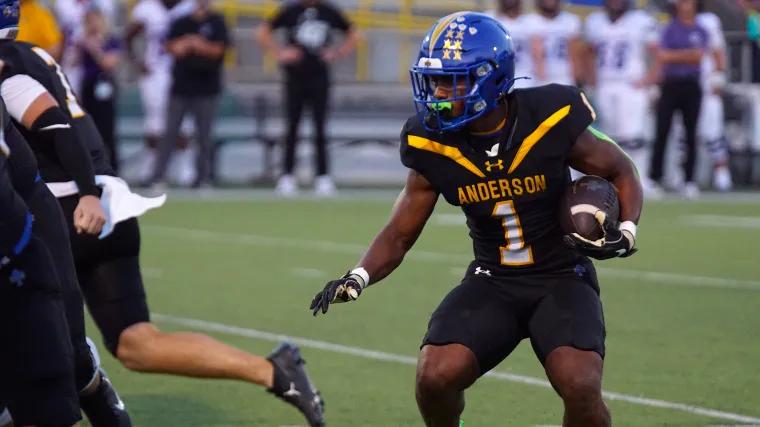 Austin Anderson (TX) rolls past College Station (TX) in District 12