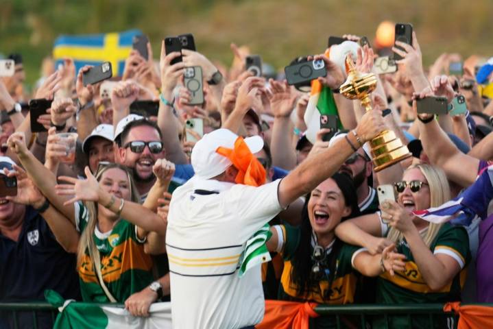 Shane Lowry makes the clinching Ryder Cup putt: 'Coolest thing I've done in my life'