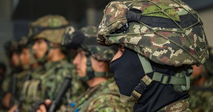 Dos militares fueron rociados con gasolina y quemados por la comunidad en Putumayo: esto se sabe