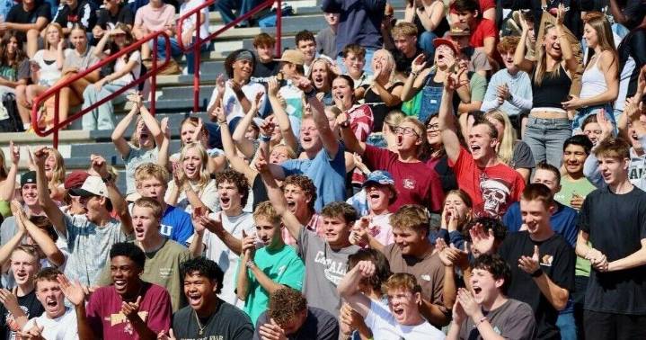 Highland High students rally around rising school as new academic year begins