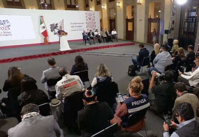 Sheinbaum condena asesinato de Charlie Kirk