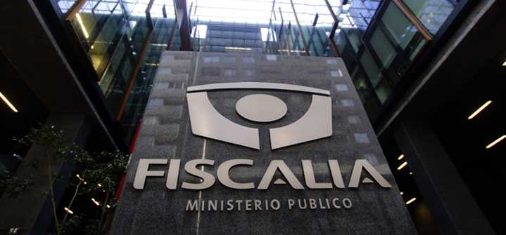 Joven de 19 años acusado de violar a su propia madre en Chile