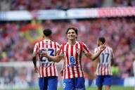 Doblete en el derbi. Así fue el golazo Julián Álvarez para la goleada frente al Real Madrid