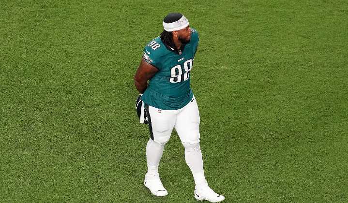 ¿Quién es Jalen Carter? Campeón del Super Bowl que fue multado por escupir a Dak Prescott