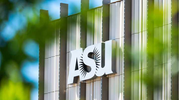 Empleado de ASU detenido por ICE por denuncia anónima de una amenaza a Trump