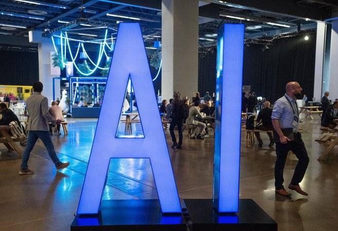 Some public service jobs will be cut as Ottawa adopts AI: chief data officer