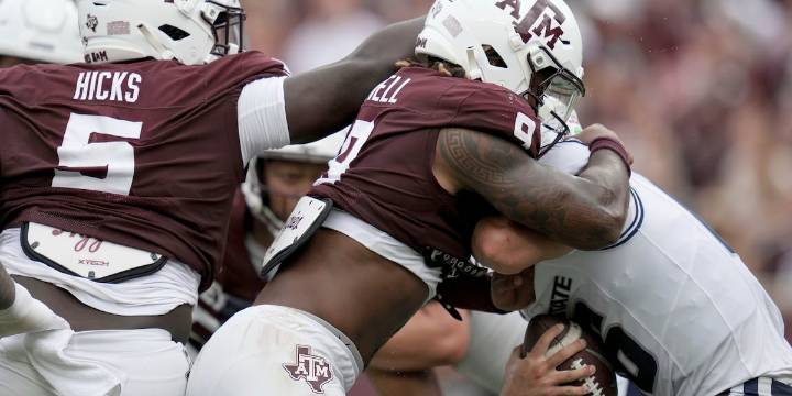 What do you call three straight sacks? Texas A&M’s Cashius Howell found out against Utah State