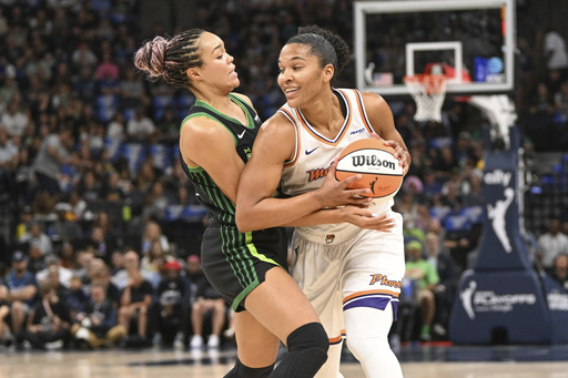 Williams scores 23 as Lynx win Game 1 of semifinals over Mercury 82