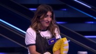 El regalo envenenado de Juanra Bonet a Susi Caramelo: los cómicos se juegan su victoria sobre los cantantes