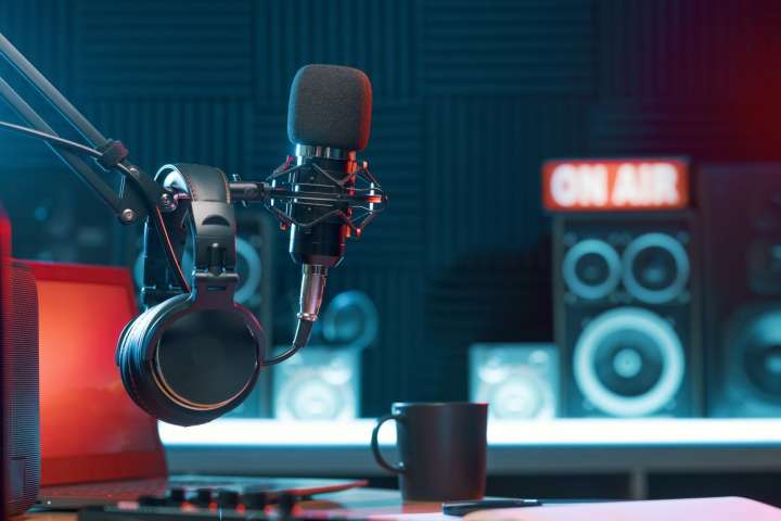 30 Facts About Podcasts