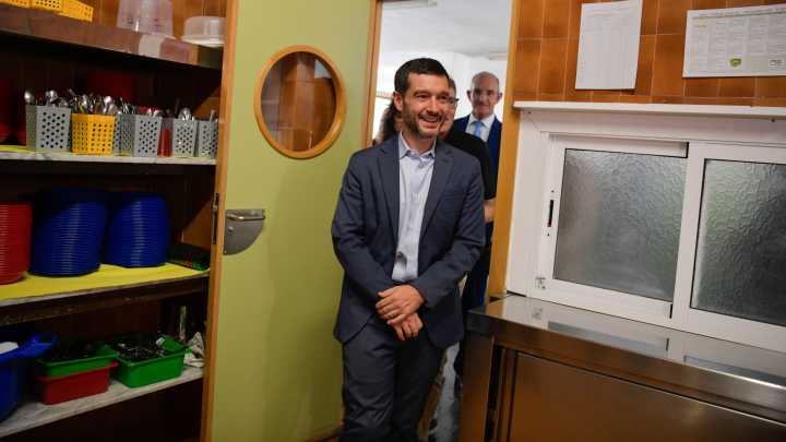 Consumo anuncia que regulará la publicidad de alimentos insanos para combatir la obesidad infantil