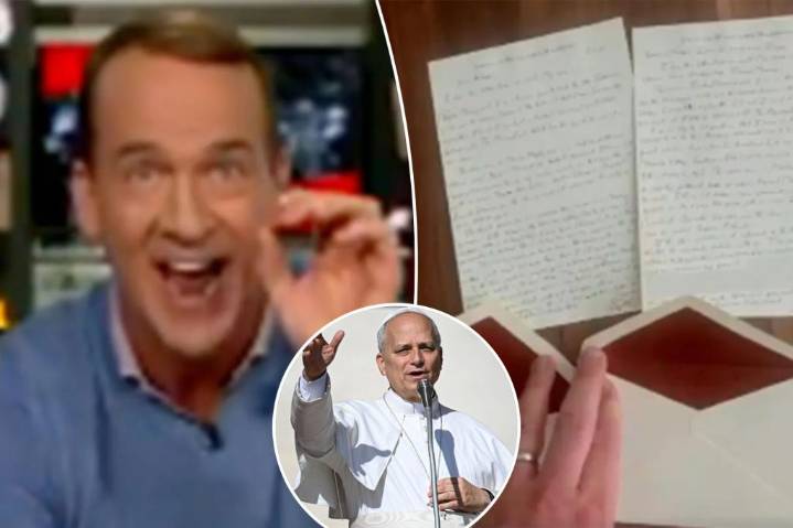 Peyton Manning tried to get Pope Leo on 'ManningCast' with hand