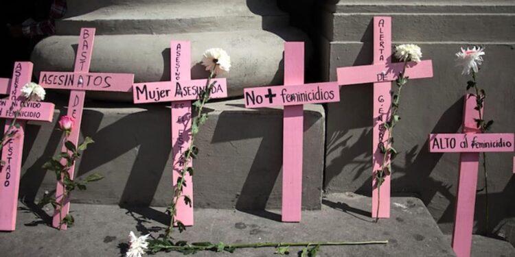 ONG Utopix denuncia alarmante cifra: ¡76 femicidios sacuden a Venezuela!