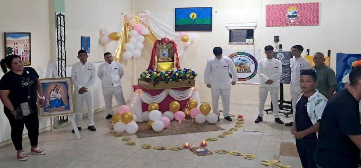 Zulia| IMCBAS rindió homenaje a Michelle Bruno, por sus 40 años de dedicación como «servidor de la Virgen»