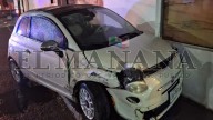 Aparatoso choque en pleno centro de Nuevo Laredo: auto Fiat destrozado y un herido