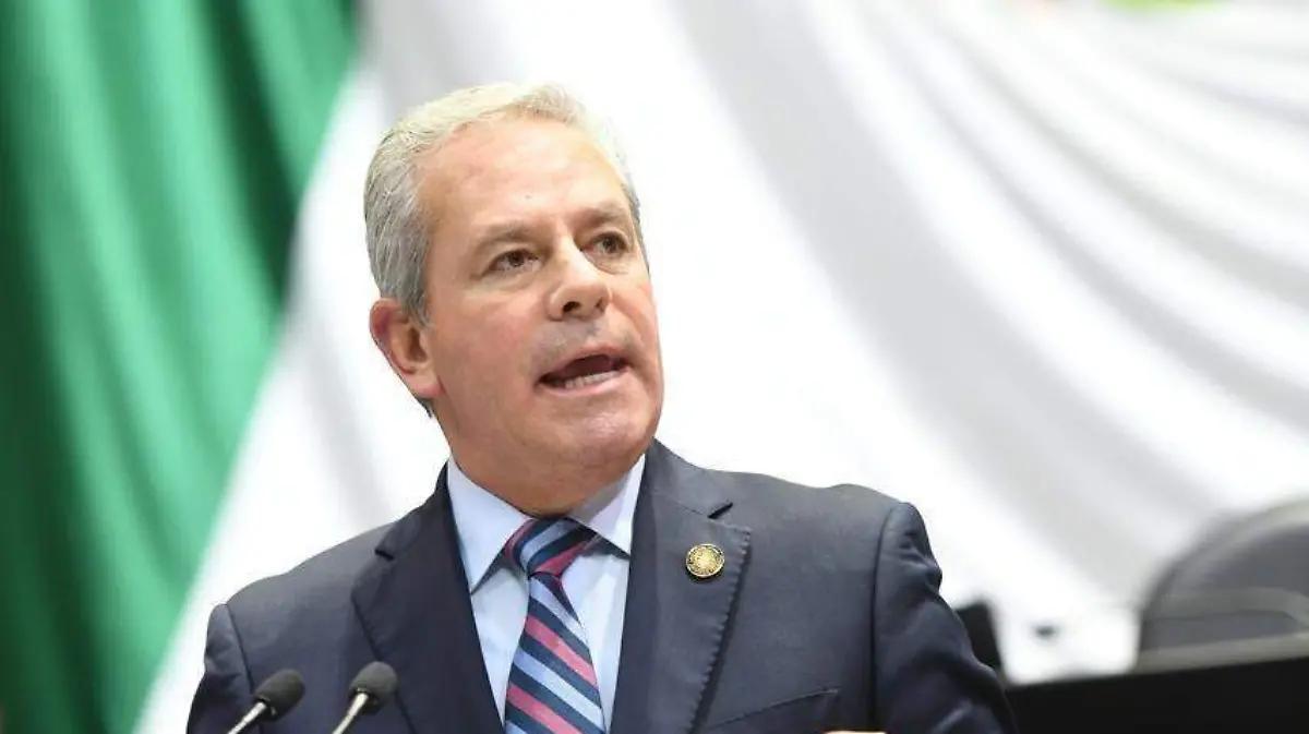 Licencia de conducir gratuita para los jóvenes: Marcelo Torres Cofiño