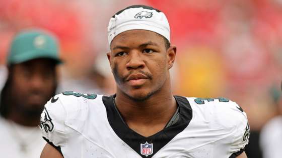 Eagles Immediately Make Roster Moves After Sealing Nolan Smith’s Injury Status