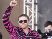 Canelo Álvarez revela que un "error" en su contrato llevó la pelea contra Crawford a Netflix