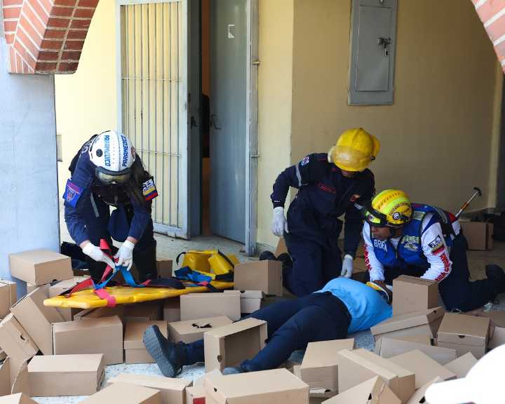 El pueblo demostró en Simulacro de Protección Civil su compromiso por la paz y vida: Afirmó Delcy Rodríguez