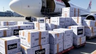 Otro impacto local del "fenómeno Shein": Argentina tendrá el vuelo más largo del mundo para traer paquetes de China