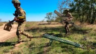Ucrania intercepta una oleada de drones rusos, mientras que una treintena logra impactar