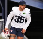  Andrés Borregales logró su primer triunfo en la NFL  (+Video)