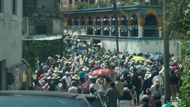 Sepultan a hermanitos que murieron dentro de temazcal en Canoa, Puebla