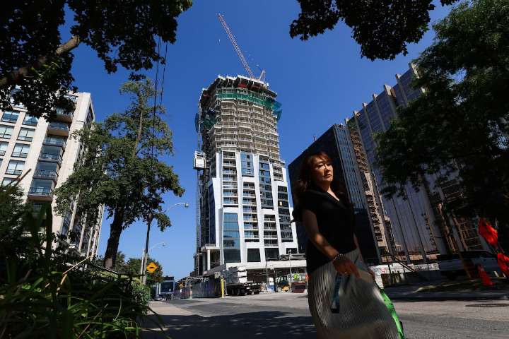 Toronto preconstruction condo market downturn will reverse, housing agency says