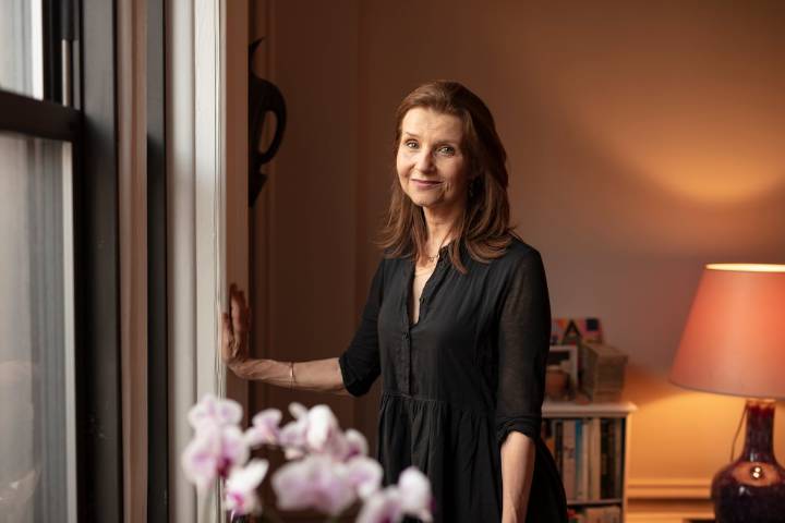 Marina van Zuylen (ensayista): “Nos pasamos la vida actuando para otros”