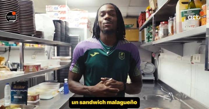 Kendrick Perry enseña cómo hacer un campero