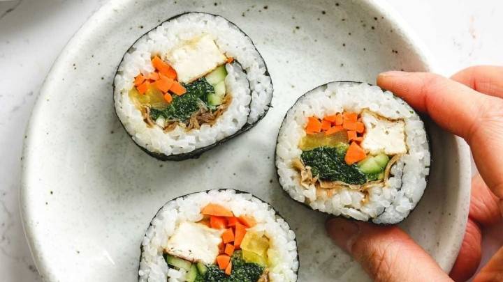 Hacé tu propio sushi casero: recetas deliciosas y sencillas para disfrutarlo en casa como un chef profesional
