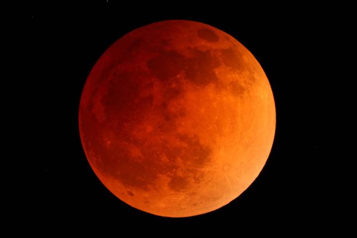 How to Watch the Blood Moon Total Lunar Eclipse This Weekend