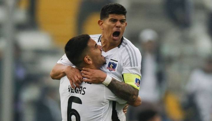 "Una de las camisetas más icónicas del club": Filtran la tercera camiseta de Colo Colo para 2025
