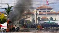 La esposa del ex primer ministro de Nepal murió tras ser quemada viva