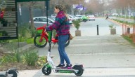 Clientes denuncian que han esperado años para recibir scooter eléctrico comprado en internet