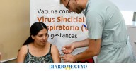 Embarazadas tendrán 2 meses más para vacunarse y proteger a sus bebés del virus sincitial