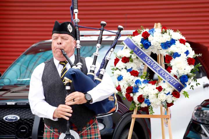 Long Beach holds moment of silence in remembrance of 9/11 attacks