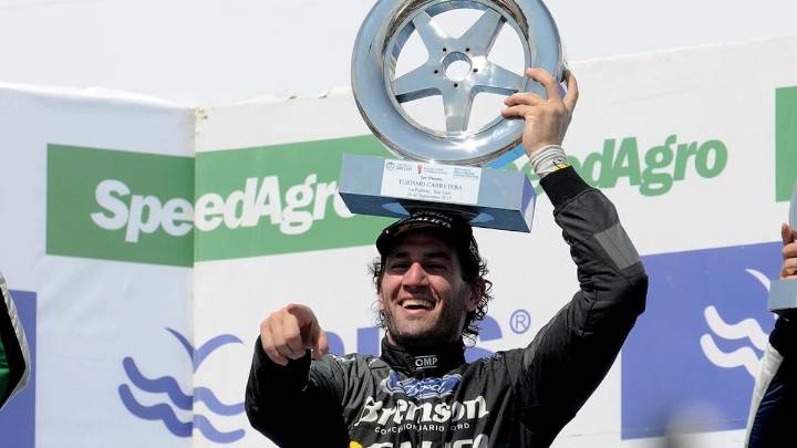 Sin filmaciones ni testigos, investigan el robo al excampeón de TC Emanuel Moriatis en la Panamericana