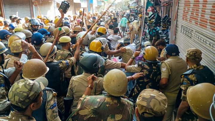 Protest over ‘I Love Mohammad’ banner turns violent in UP: stones pelted, vehicles damaged