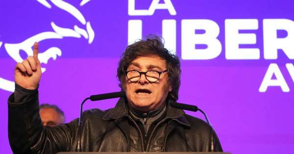 Milei tras la derrota: "No se retrocede ni un milímetro en la política del Gobierno"