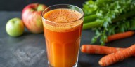 Cómo preparar un jugo de zanahoria con proteína para ganar masa muscular y volverse más fuerte