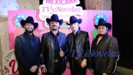 Noche Mexicana TVyNovelas: Dimos el Grito con Los Dos Carnales y una lluvia de estrellas