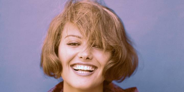 Muere Claudia Cardinale a los 87 años: la vida del gran icono del cine italiano y musa de Armani, en imágenes