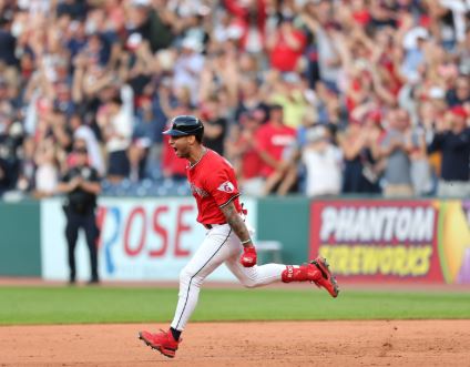 Brayan Rocchio prendió la fiesta en el Progressive Field con su quinto jonrón (+Video)