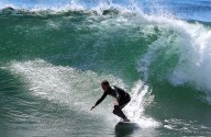 Photos | Labor Day swell brings crowds to Steamer Lane in Santa Cruz