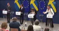La nueva ministra de Salud de Suecia se desploma en su primera rueda de prensa oficial