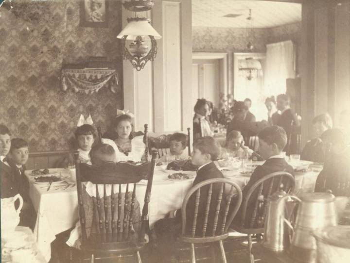 Way We Were: Celebrating Thanksgiving at grandpa's house in 1901