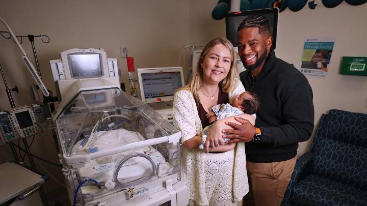 Telethon 
                                              Premium
                                            New NICU ventilators give Athena a fighting chance
